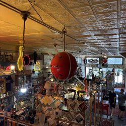 Oxford Hotel Antiques