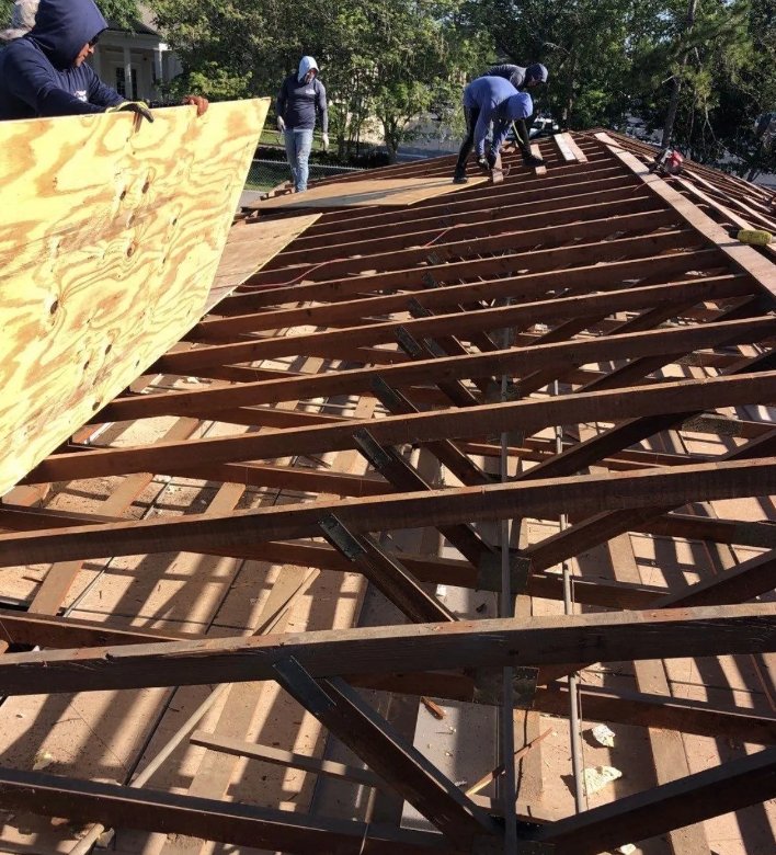 Slide of Thomas Roofing & Repair