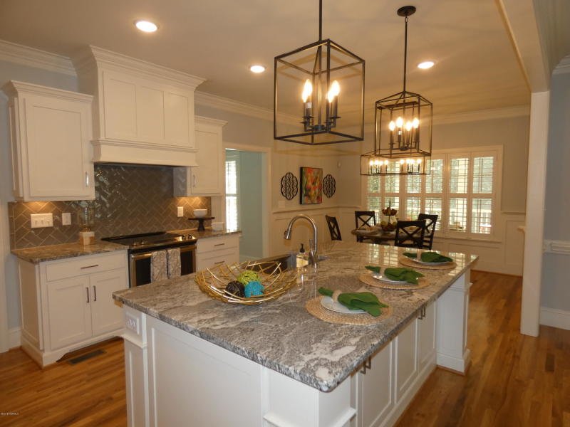 FOUR SEASONS CONTRACTORS Updated July 2024 Request Consultation