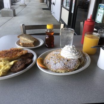 Nancy's Cafe - Awesome brunch! - Breakfast & Brunch Near Me - Auburn, California Nancy's Cafe - Awesome brunch! - Breakfast & Brunch Near Me - Auburn, California