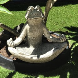 Aloha Aina Wellness Center - Meditation time!