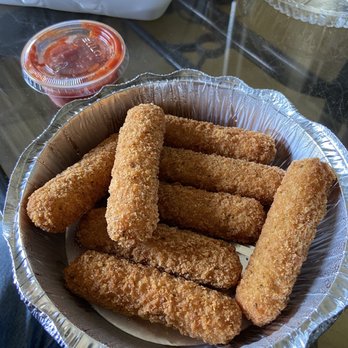 Moe’s Pizza - Mozzarella Sticks - Pizza Near Me - Paso Robles, California Moe’s Pizza - Mozzarella Sticks - Pizza Near Me - Paso Robles, California