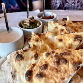 Il Brutto - Triple Sampler - Italian Near Me - Austin, Texas
