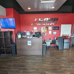 Snap Fitness Village of Oak Creek - Sedona - Front entrance as you walk in (front desk)