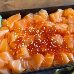 Salmon Ikura Don Salmon Ikura Don