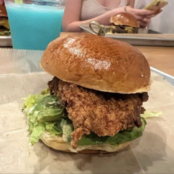 Big Buns - Chicken sandwich was amazing! - Burgers Near Me - Arlington, Virginia