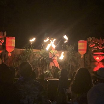 Auli'i Luau - Fire dancing! - Performing Arts Near Me - Koloa, Hawaii