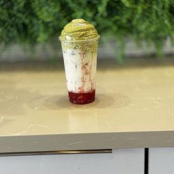 Cafe Tori - Strawberry Organic Matcha Dalgona