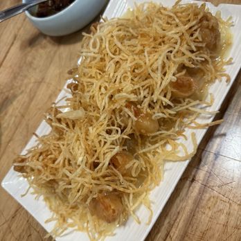 Yoo Yee - Crispy Shrimp w/ Mayo Sauce & Fries - Chinese Near Me - Chicago, Illinois Yoo Yee - Crispy Shrimp w/ Mayo Sauce & Fries - Chinese Near Me - Chicago, Illinois