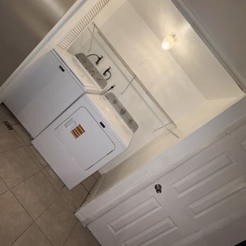 Sparkle and Shine - Home Cleaning Near Me - Lakewood, Colorado Sparkle and Shine - Home Cleaning Near Me - Lakewood, Colorado