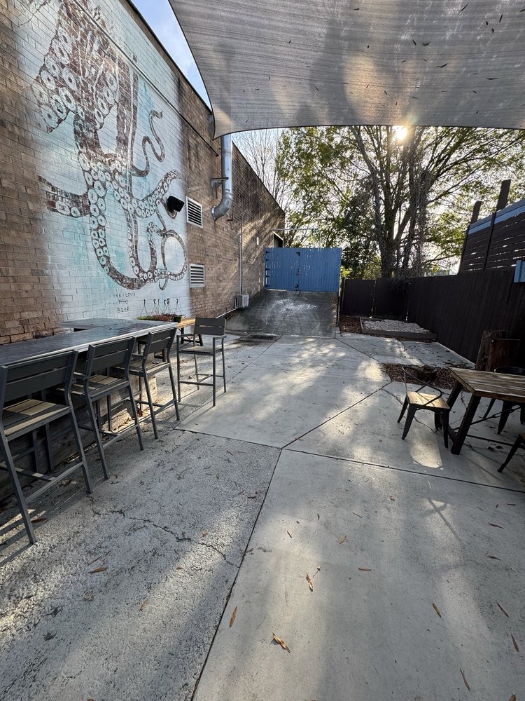 Sugar Creek Brewing Company