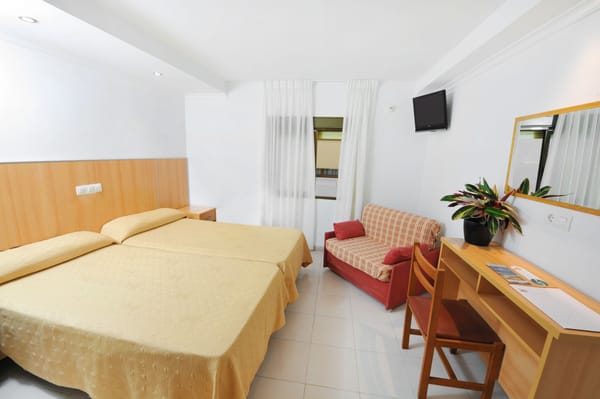 Hotel Montemar by null