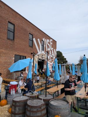 Wise Man Brewing & Coffee Bar by null