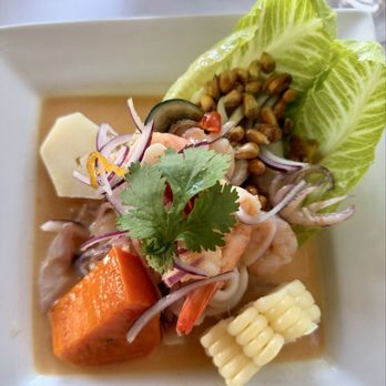 La Ronda Restaurant - Peruvian Near Me - San Mateo, California