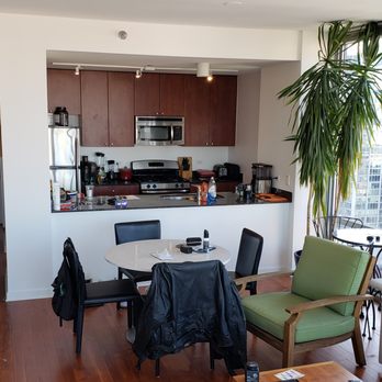 Burnham Pointe - Apartments Near Me - Chicago, Illinois