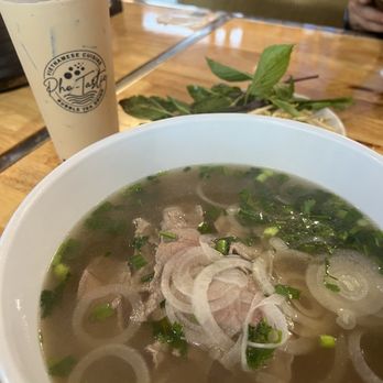 Photastic - Eyeround steak Pho - Vietnamese Near Me - Miami, Florida