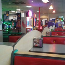Chuck E. Cheese