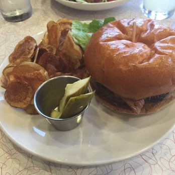 Food 101 - Really good burger - New American Near Me - Gettysburg, Pennsylvania