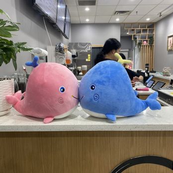 The Whale Tea - Inside decor - Bubble Tea Near Me - Melville, New York