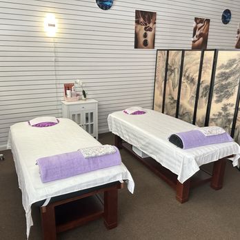 HB Relaxation - Massage shop display - Massage Therapy Near Me - Folsom, California