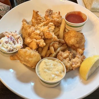 Ketch Harbor Pub - Captain's plate - cod, scallop, prawn and fries.  Fried delicious. - Seafood Near Me - Half Moon Bay, California