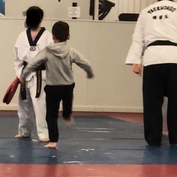 Lee's Tae Kwon Do Academy - Some of the experienced students assisting in helping the beginners.