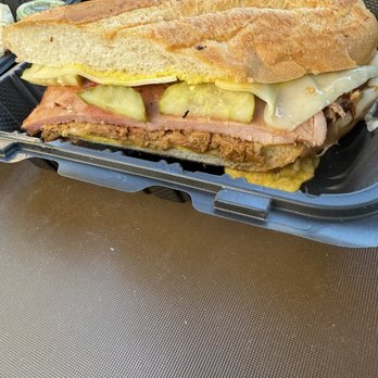 Mi Luna Cuban Cafe - Cuban Sandwich - Cuban Near Me - Olympia, Washington