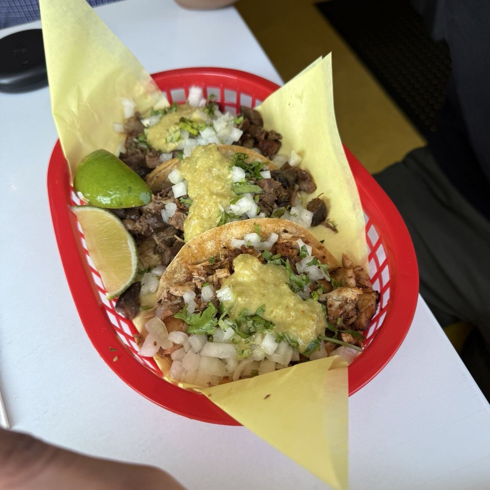Papi Chulo's - Street Style Tacos - Tacos Near Me - Portland, Oregon