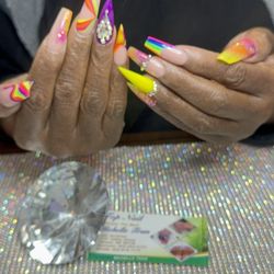 Top Nails