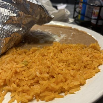 Tapatios Mexican restaurant - Rice and beans - Mexican Near Me - Ottawa, Illinois