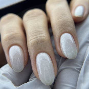 Ainaline Beauty - Nail Salons Near Me - Brooklyn, New York