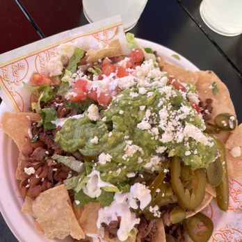 El Taquero Comer - Nachos Supreme - Mexican Near Me - El Paso, Texas