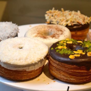 Chök - The Chocolate Kitchen - Cronuts! - Desserts Near Me - Barcelona, B Chök - The Chocolate Kitchen - Cronuts! - Desserts Near Me - Barcelona, B