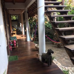 Una Posada Mas