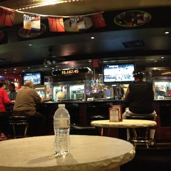 The Sports Bar - people sitting at the bar - Sports Bars Near Me - Reno, Nevada The Sports Bar - people sitting at the bar - Sports Bars Near Me - Reno, Nevada