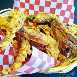 Deep Fried Squid Tentacles / 原味魷魚鬚