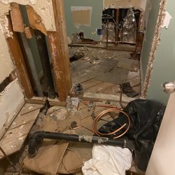 Molina’s Painting & Concrete