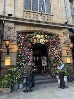 Albert's Schloss - Manchester by null