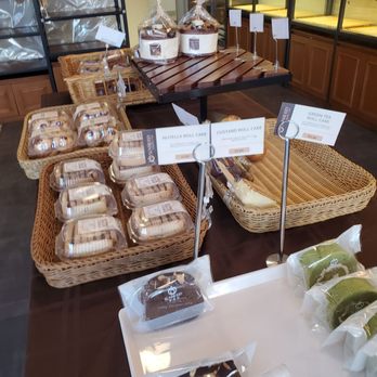 Sunmerry Bakery - Inside - Bakeries Near Me - Fort Lee, New Jersey