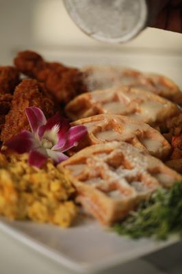 Noir Kitchen & Cocktails by null