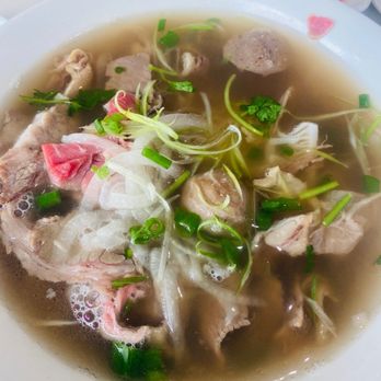 Pho Que Huong - Pho Combo - Vietnamese Near Me - Honolulu, Hawaii Pho Que Huong - Pho Combo - Vietnamese Near Me - Honolulu, Hawaii