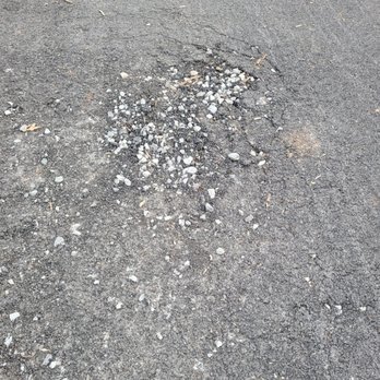 CSN Asphalt - Middle of driveway, 3 months later - General Contractors Near Me - Seabrook, New Hampshire CSN Asphalt - Middle of driveway, 3 months later - General Contractors Near Me - Seabrook, New Hampshire