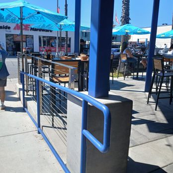 Oceanside Fish Shop - Outdoor seating - Seafood Near Me - Oceanside, California