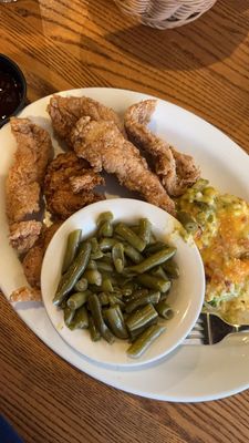 Cracker Barrel Old Country Store by null