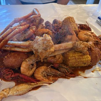 The Kickin' Crab - KICKIN COMBO #3 - Cajun/Creole Near Me - Irvine, California