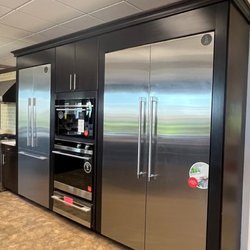LH Brubaker Appliance & Water Treatment - Strasburg Pike Showroom