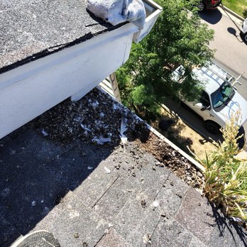 WC Flooring & Seamless Gutters - Gutters before - Gutter Services Near Me WC Flooring & Seamless Gutters - Gutters before - Gutter Services Near Me