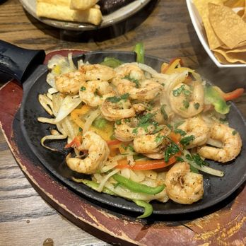 Agave Bandido - Shrimp fajitas - Bars Near Me - Winter Garden, Florida