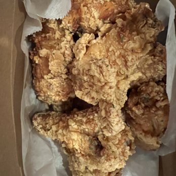 Crunchicken - 8 Piece Wings (No sauce) - Korean Near Me - Cypress, California