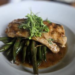Haleiwa Beach House - Mahi Mahi with brown butter sauce. Dis da one dish that went . Perfectly cooked and just an overall amazing dish. Props to the chef.